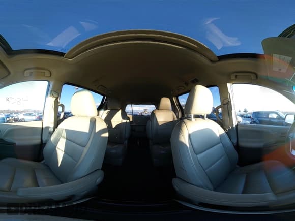 ✅ 2015 Toyota Sienna XLE • VIN: 5TDDK3DCXFS120394 • Lot: 43794858. Listed on IAAI with 164,847 mi. Free auction sales archive from the USA and detailed vehicle history report at DreamBid. Image 18.