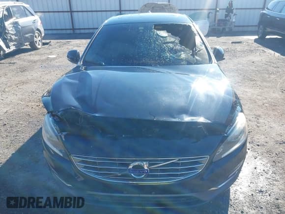 ✅ 2016 Volvo S60 T5 Drive-E Premier • VIN: LYV402FK1GB091329 • Lot: 41245571. Listed on IAAI with Not provided. Free auction sales archive from the USA and detailed vehicle history report at DreamBid. Image 11.