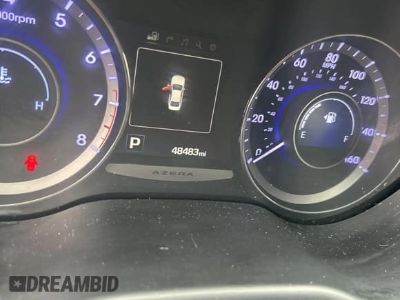 ✅ 2016 Hyundai Azera • VIN: KMHFG4JG4GA519447 • Лот: 56961515. Опубликован ранее на Copart с пробегом 48 483 миль. Бесплатный доступ к архиву аукционных продаж из США и подробный отчёт об истории автомобиля на DreamBid. Изображение 8.