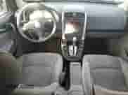 2006 Saturn VUE z VIN 5GZCZ33D06S834722, wystawiony jako Copart lot #85682804 z przebiegiem 184 223 mil mil oraz Szkoda całkowita • Salvage title. Historia ofert i sprzedaży dostępna na DreamBid. Obrazek 8.