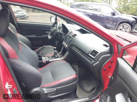 ✅ 2016 Subaru WRX STI Limited • VIN: JF1VA2Z61G9829922 • Лот: 43435235. Опубликован ранее на IAAI с пробегом 71 407 миль. Бесплатный доступ к архиву аукционных продаж из США и подробный отчёт об истории автомобиля на DreamBid. Изображение 5.