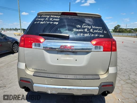 ✅ 2014 GMC Terrain SLT • VIN: 2GKFLTE32E6166030 • Lot: 70280525. Wystawiony na Copart z przebiegiem 156 135 mil. Bezpłatny archiwum sprzedaży aukcyjnych z USA i szczegółowy raport historii pojazdu na DreamBid. Zdjęcie 6.