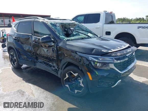 ✅ 2025 Kia Seltos EX • VIN: KNDER2AAXS7714100 • Lot: 42731201. Listed on IAAI with Not provided. Free auction sales archive from the USA and detailed vehicle history report at DreamBid. Image 1.