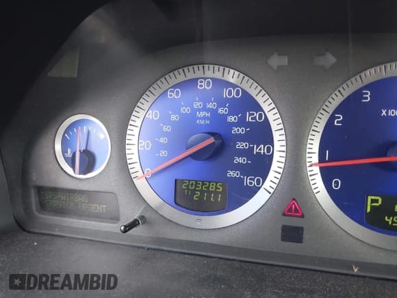 ✅ 2006 Volvo V70 • VIN: YV1SJ527662549853 • Lot: 41304145. Listed on IAAI with 203,285 mi. Free auction sales archive from the USA and detailed vehicle history report at DreamBid. Image 16.