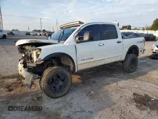 ✅ 2012 Nissan Titan SL • VIN: 1N6BA0EC0CN326071 • Lot: 80490295. Wystawiony na Copart z przebiegiem 268 651 mil. Bezpłatny archiwum sprzedaży aukcyjnych z USA i szczegółowy raport historii pojazdu na DreamBid. Zdjęcie 1.