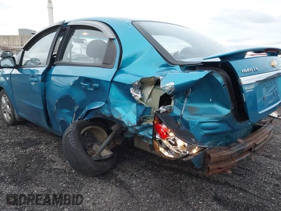 ✅ 2008 Chevrolet Aveo LS • VIN: KL1TD56678B212623 • Lot: 41152790. Wystawiony na IAAI z przebiegiem 91 555 mil. Bezpłatny archiwum sprzedaży aukcyjnych z USA i szczegółowy raport historii pojazdu na DreamBid. Zdjęcie 6.