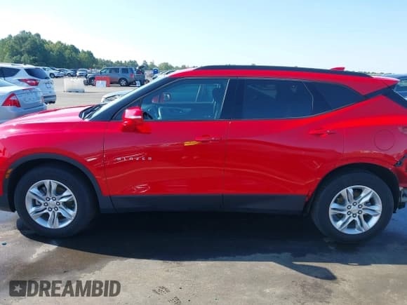 ✅ 2020 Chevrolet Blazer LT • VIN: 3GNKBCRS1LS633121 • Lot: 43136824. Wystawiony na IAAI z przebiegiem 58 792 mil. Bezpłatny archiwum sprzedaży aukcyjnych z USA i szczegółowy raport historii pojazdu na DreamBid. Zdjęcie 15.