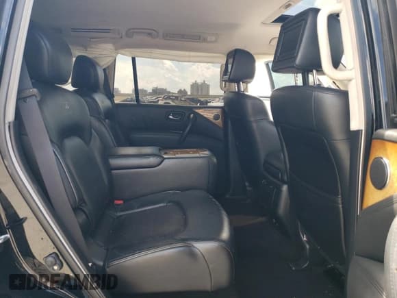 ✅ 2011 Infiniti QX56 7-passenger • VIN: JN8AZ2NF5B9503609 • Лот: 68971015. Опубликован ранее на Copart с пробегом 220 224 миль. Бесплатный доступ к архиву аукционных продаж из США и подробный отчёт об истории автомобиля на DreamBid. Изображение 11.