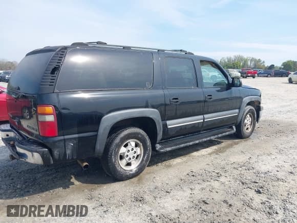✅ 2002 Chevrolet Suburban LS • VIN: 3GNEC16Z72G237048 • Лот: 41900922. Опубликован ранее на IAAI с пробегом 185 253 миль. Бесплатный доступ к архиву аукционных продаж из США и подробный отчёт об истории автомобиля на DreamBid. Изображение 4.