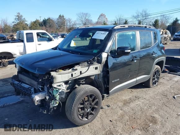 ✅ 2019 Jeep Renegade Latitude • VIN: ZACNJBBB0KPK24375 • Лот: 43779285. Опубликован ранее на IAAI с пробегом 290 048 миль. Бесплатный доступ к архиву аукционных продаж из США и подробный отчёт об истории автомобиля на DreamBid. Изображение 2.
