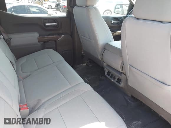 ✅ 2020 Chevrolet Silverado 1500 RST • VIN: 3GCUYEET9LG230839 • Лот: 42949586. Опубликован ранее на IAAI с пробегом 61 537 миль. Бесплатный доступ к архиву аукционных продаж из США и подробный отчёт об истории автомобиля на DreamBid. Изображение 8.