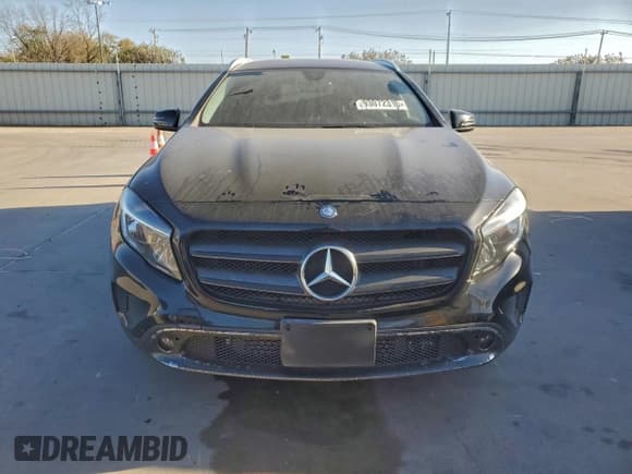 ✅ 2015 Mercedes-Benz GLA 250 • VIN: WDCTG4GB1FJ157766 • Lot: 93072315. Wystawiony na Copart z przebiegiem 127 965 mil. Bezpłatny archiwum sprzedaży aukcyjnych z USA i szczegółowy raport historii pojazdu na DreamBid. Zdjęcie 5.