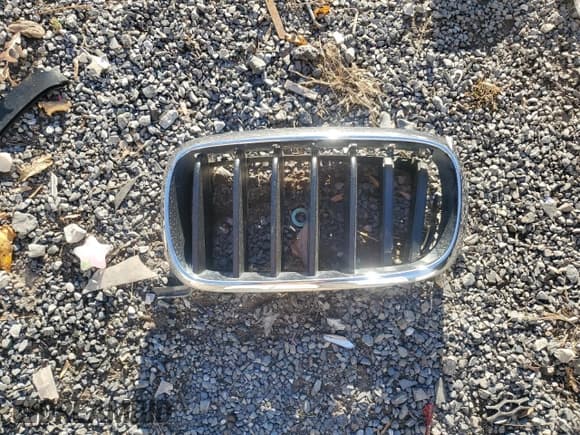 ✅ 2018 BMW X5 xDrive35i • VIN: 5UXKR0C57J0Y05886 • Лот: 91528005. Опубликован ранее на Copart с пробегом 90 449 миль. Бесплатный доступ к архиву аукционных продаж из США и подробный отчёт об истории автомобиля на DreamBid. Изображение 13.