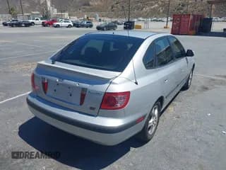 ✅ 2005 Hyundai Elantra GLS • VIN: KMHDN56D85U149388 • Lot: 42639050. Wystawiony na IAAI z przebiegiem 169 886 mil. Bezpłatny archiwum sprzedaży aukcyjnych z USA i szczegółowy raport historii pojazdu na DreamBid. Zdjęcie 4.