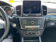 ✅ 2017 Mercedes-Benz GLE 550e • VIN: 4JGDA6DB8HA852708 • Лот: 45331603. Опубликован ранее на Copart с пробегом 142 381 миль. Бесплатный доступ к архиву аукционных продаж из США и подробный отчёт об истории автомобиля на DreamBid. Изображение 10.