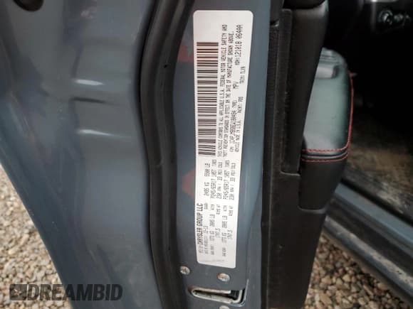 ✅ 2014 Jeep Cherokee Trailhawk • VIN: 1C4PJMBS8EW180494 • Lot: 91370105. Wystawiony na Copart z przebiegiem 178 754 mil. Bezpłatny archiwum sprzedaży aukcyjnych z USA i szczegółowy raport historii pojazdu na DreamBid. Zdjęcie 13.