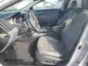 2012 Hyundai Sonata SE z VIN 5NPEC4AB5CH476868, wystawiony jako Copart lot #82700055 z przebiegiem 122 534 mil mil oraz Szkoda całkowita • Salvage title. Historia ofert i sprzedaży dostępna na DreamBid. Obrazek 7.