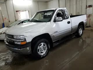 ✅ 2000 Chevrolet Silverado 1500 • VIN: 1GCEK14T3YZ296486 • Лот: 48582725. Опубликован ранее на Copart с пробегом 140 399 миль. Бесплатный доступ к архиву аукционных продаж из США и подробный отчёт об истории автомобиля на DreamBid. Изображение 1.