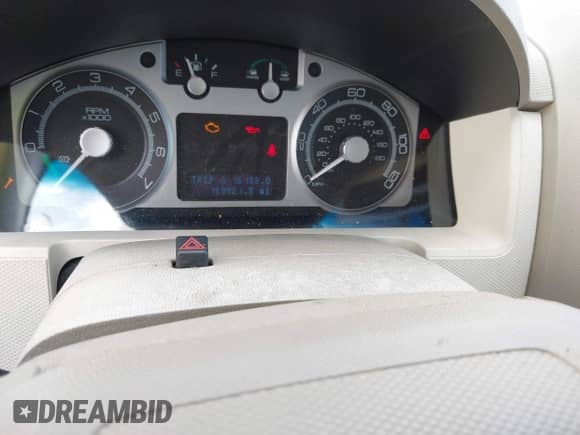 2009 Mercury Mariner Hybrid с VIN 4M2CU29349KJ13648, выставлен на аукционе IAAI как лот 42244149 с пробегом 169 921 миль миль и . История ставок и продаж доступна на DreamBid. Изображение 7.