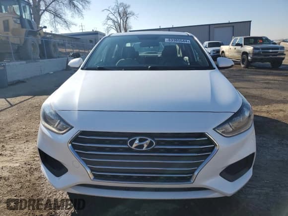 ✅ 2020 Hyundai Accent SE • VIN: 3KPC24A61LE110424 • Лот: 83385544. Опубликован ранее на Copart с пробегом 61 105 миль. Бесплатный доступ к архиву аукционных продаж из США и подробный отчёт об истории автомобиля на DreamBid. Изображение 5.