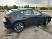 ✅ 2019 Mazda 3 • VIN: JM1BPBJM8K1143485 • Lot: 70106305. Wystawiony na Copart z przebiegiem 31 896 mil. Bezpłatny archiwum sprzedaży aukcyjnych z USA i szczegółowy raport historii pojazdu na DreamBid. Zdjęcie 3.