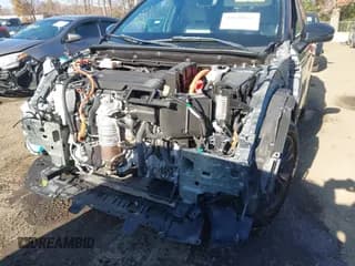 ✅ 2023 Honda CR-V Sport Touring • VIN: 7FARS6H96PE008854 • Lot: 43638626. Wystawiony na IAAI z przebiegiem Nie podano. Bezpłatny archiwum sprzedaży aukcyjnych z USA i szczegółowy raport historii pojazdu na DreamBid. Zdjęcie 6.