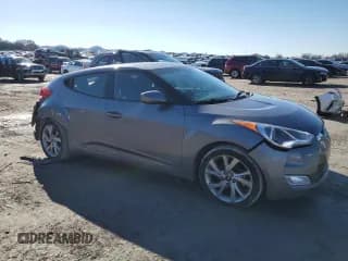 ✅ 2017 Hyundai Veloster • VIN: KMHTC6AD5HU307401 • Lot: 83854864. Wystawiony na Copart z przebiegiem 113 312 mil. Bezpłatny archiwum sprzedaży aukcyjnych z USA i szczegółowy raport historii pojazdu na DreamBid. Zdjęcie 4.