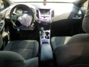 ✅ 2017 Chevrolet Cruze LT • VIN: 1G1BE5SM9H7104649 • Lot: 56316975. Listed on Copart with 117,842 mi. Free auction sales archive from the USA and detailed vehicle history report at DreamBid. Image 8.