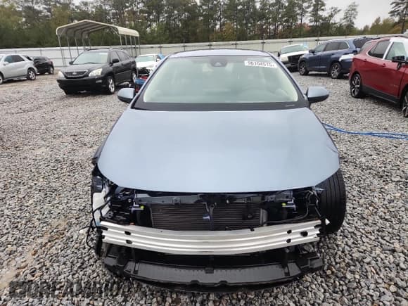 ✅ 2020 Toyota Corolla LE • VIN: JTDEPRAE6LJ061352 • Lot: 90104515. Listed on Copart with 45,765 mi. Free auction sales archive from the USA and detailed vehicle history report at DreamBid. Image 5.