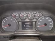 ✅ 2019 Chevrolet Silverado 1500 Custom Trail Boss • VIN: 1GCPYCEF5KZ385706 • Lot: 42999964. Wystawiony na IAAI z przebiegiem 48 702 mil. Bezpłatny archiwum sprzedaży aukcyjnych z USA i szczegółowy raport historii pojazdu na DreamBid. Zdjęcie 7.