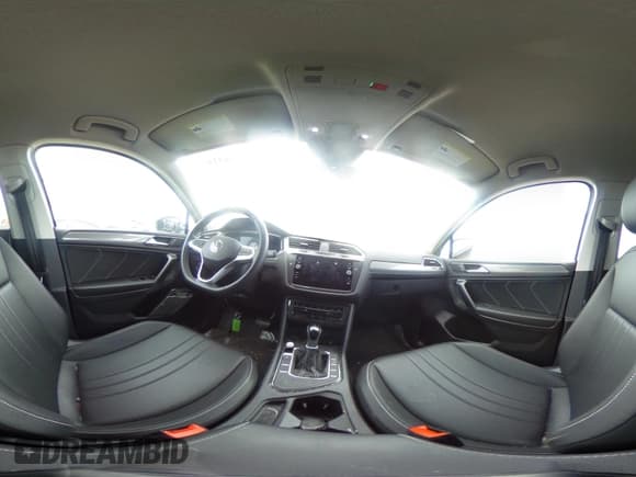 ✅ 2023 Volkswagen Tiguan SE • VIN: 3VV3B7AX3PM054087 • Lot: 42851841. Listed on IAAI with 42,381 mi. Free auction sales archive from the USA and detailed vehicle history report at DreamBid. Image 18.