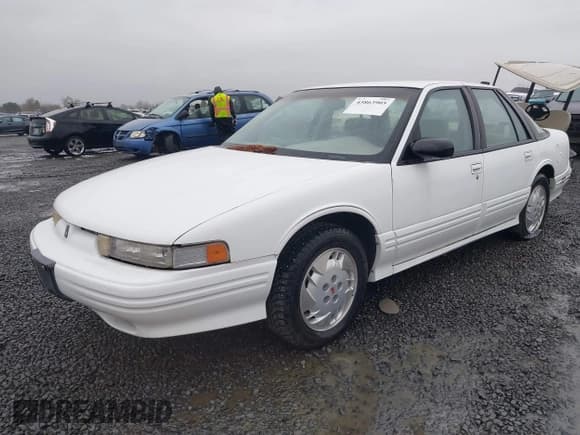 ✅ 1997 Oldsmobile Cutlass Supreme Series II • VIN: 1G3WH52M9VF350389 • Лот: 43863905. Опубликован ранее на IAAI с пробегом 134 748 миль. Бесплатный доступ к архиву аукционных продаж из США и подробный отчёт об истории автомобиля на DreamBid. Изображение 2.