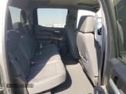 ✅ 2021 Chevrolet Silverado 1500 RST • VIN: 3GCPWDED0MG250677 • Lot: 81416005. Wystawiony na Copart z przebiegiem 61 104 mil. Bezpłatny archiwum sprzedaży aukcyjnych z USA i szczegółowy raport historii pojazdu na DreamBid. Zdjęcie 10.