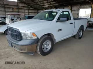 2016 Ram 1500 Express z VIN 3C6JR6AG7GG300771, wystawiony jako Copart lot #51811675 z przebiegiem 214 511 mil mil oraz Czysty tytuł • Clean title. Historia ofert i sprzedaży dostępna na DreamBid. Obrazek 1.