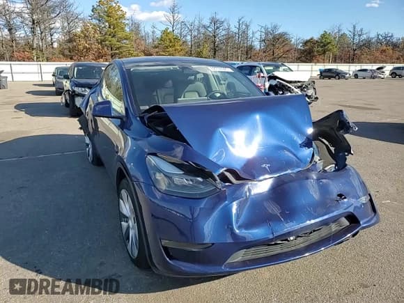 ✅ 2023 Tesla Model Y Long Range • VIN: 7SAYGDEEXPA211843 • Лот: 82739925. Опубликован ранее на Copart с пробегом 34 335 миль. Бесплатный доступ к архиву аукционных продаж из США и подробный отчёт об истории автомобиля на DreamBid. Изображение 14.