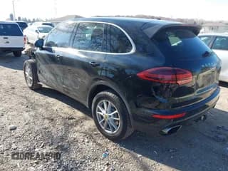 ✅ 2018 Porsche Cayenne • VIN: WP1AA2A20JKA04860 • Лот: 43706389. Опубликован ранее на IAAI с пробегом 123 203 миль. Бесплатный доступ к архиву аукционных продаж из США и подробный отчёт об истории автомобиля на DreamBid. Изображение 3.