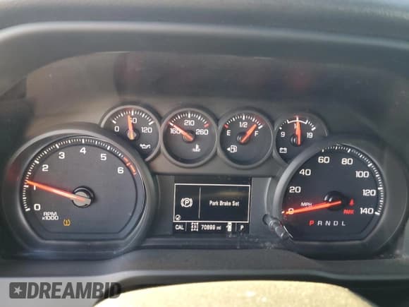 ✅ 2023 Chevrolet Silverado 2500HD • VIN: 1GB5YLE73PF180513 • Lot: 86586845. Wystawiony na Copart z przebiegiem 70 899 mil. Bezpłatny archiwum sprzedaży aukcyjnych z USA i szczegółowy raport historii pojazdu na DreamBid. Zdjęcie 9.