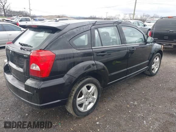 ✅ 2008 Dodge Caliber SXT • VIN: 1B3HB48B88D683307 • Лот: 41214044. Опубликован ранее на IAAI с пробегом 173 668 миль. Бесплатный доступ к архиву аукционных продаж из США и подробный отчёт об истории автомобиля на DreamBid. Изображение 4.