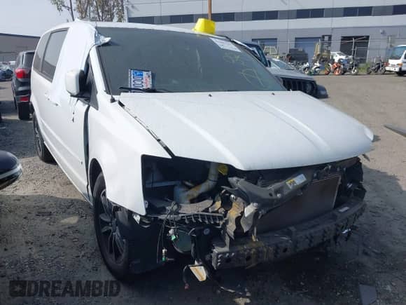 2017 Dodge Grand Caravan GT с VIN 2C4RDGEG0HR639328, выставлен на аукционе IAAI как лот 43469342 с пробегом 69 967 миль миль и . История ставок и продаж доступна на DreamBid. Изображение 1.