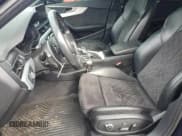 ✅ 2019 Audi S4 Premium Plus • VIN: WAUB4AF47KA034251 • Lot: 63584285. Wystawiony na Copart z przebiegiem 63 099 mil. Bezpłatny archiwum sprzedaży aukcyjnych z USA i szczegółowy raport historii pojazdu na DreamBid. Zdjęcie 7.