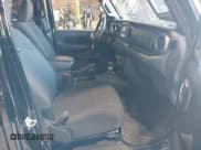 ✅ 2023 Jeep Gladiator Willys • VIN: 1C6HJTAG1PL500942 • Lot: 42149302. Listed on IAAI with 22,398 mi. Free auction sales archive from the USA and detailed vehicle history report at DreamBid. Image 5.