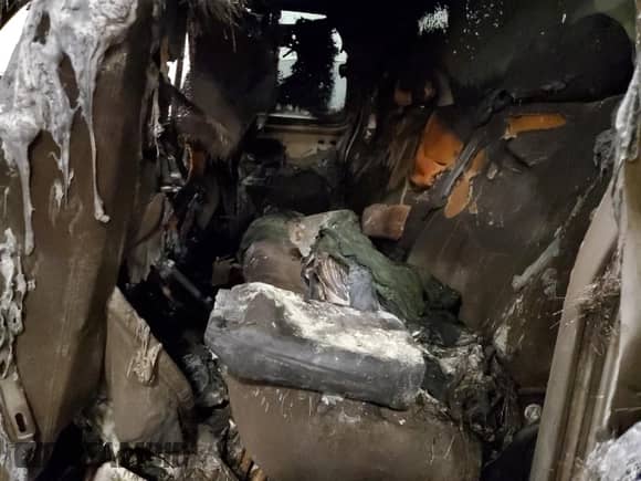 2006 Chevrolet Silverado 3500 DRW Wrk Trk z VIN 1GCJK39G96E187525, wystawiony jako Copart lot #60446385 z przebiegiem Nie podano mil oraz Szkoda całkowita • Salvage title. Historia ofert i sprzedaży dostępna na DreamBid. Obrazek 10.