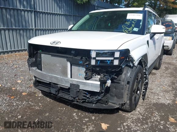 ✅ 2025 Hyundai Santa Fe SEL • VIN: 5NMP2DG17SH026483 • Лот: 43307400. Опубликован ранее на IAAI с пробегом 10 141 миль. Бесплатный доступ к архиву аукционных продаж из США и подробный отчёт об истории автомобиля на DreamBid. Изображение 6.