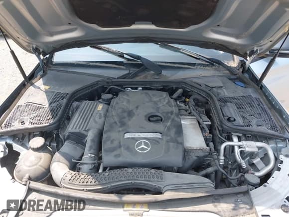 ✅ 2016 Mercedes-Benz C 300 Luxury • VIN: 55SWF4KB5GU166944 • Лот: 42405654. Опубликован ранее на IAAI с пробегом 82 862 миль. Бесплатный доступ к архиву аукционных продаж из США и подробный отчёт об истории автомобиля на DreamBid. Изображение 10.