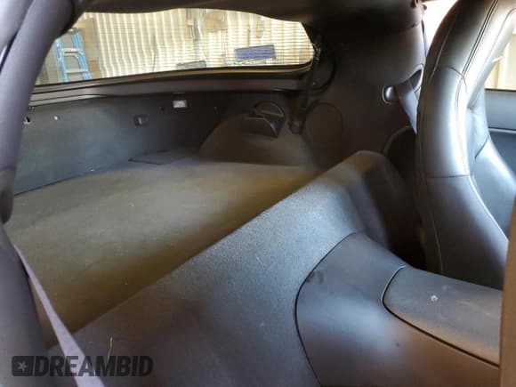 ✅ 2011 Chevrolet Corvette Z16 Grand Sport 3LT • VIN: 1G1YW2DWXB5109186 • Lot: 79528064. Listed on Copart with 26,251 mi. Free auction sales archive from the USA and detailed vehicle history report at DreamBid. Image 10.