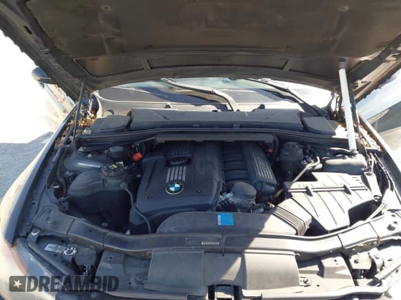 ✅ 2008 BMW 3 Series 328i • VIN: WBAVA33538K054269 • Lot: 43661917. Wystawiony na IAAI z przebiegiem 155 138 mil. Bezpłatny archiwum sprzedaży aukcyjnych z USA i szczegółowy raport historii pojazdu na DreamBid. Zdjęcie 10.