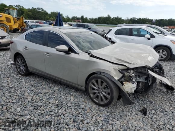 ✅ 2022 Mazda 3 Carbon Edition • VIN: 3MZBPACL9NM314506 • Lot: 61711325. Listed on Copart with 55,940 mi. Free auction sales archive from the USA and detailed vehicle history report at DreamBid. Image 4.