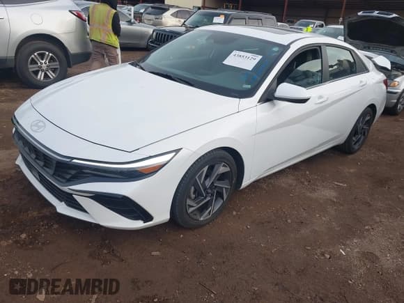 ✅ 2025 Hyundai Elantra SEL Convenience • VIN: KMHLS4DG1SU905117 • Лот: 43853129. Опубликован ранее на IAAI с пробегом 23 493 миль. Бесплатный доступ к архиву аукционных продаж из США и подробный отчёт об истории автомобиля на DreamBid. Изображение 17.