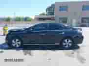 ✅ 2017 Hyundai Sonata • VIN: KMHE14L28HA076767 • Lot: 42478669. Wystawiony na IAAI z przebiegiem 69 943 mil mil. Skorzystaj z bezpłatnego archiwum sprzedaży aukcyjnych z USA i zobacz szczegółowy raport historii pojazdu na DreamBid. Zdjęcie 15.