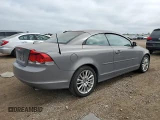 ✅ 2007 Volvo C70 • VIN: YV1MC68287J025955 • Лот: 69390994. Опубликован ранее на Copart с пробегом 66 851 миль. Бесплатный доступ к архиву аукционных продаж из США и подробный отчёт об истории автомобиля на DreamBid. Изображение 3.